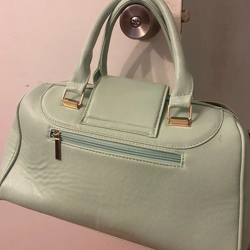Charming Charlie Handbag Mint Green - Picture 4 of 9